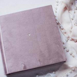 Why Premium Velvet is the Perfect Cover for Boudoir Albums