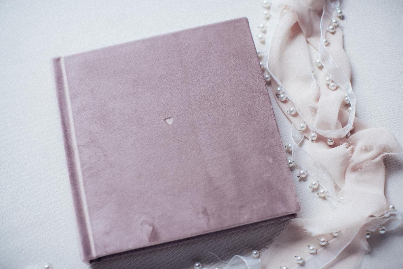 Why Premium Velvet is the Perfect Cover for Boudoir Albums