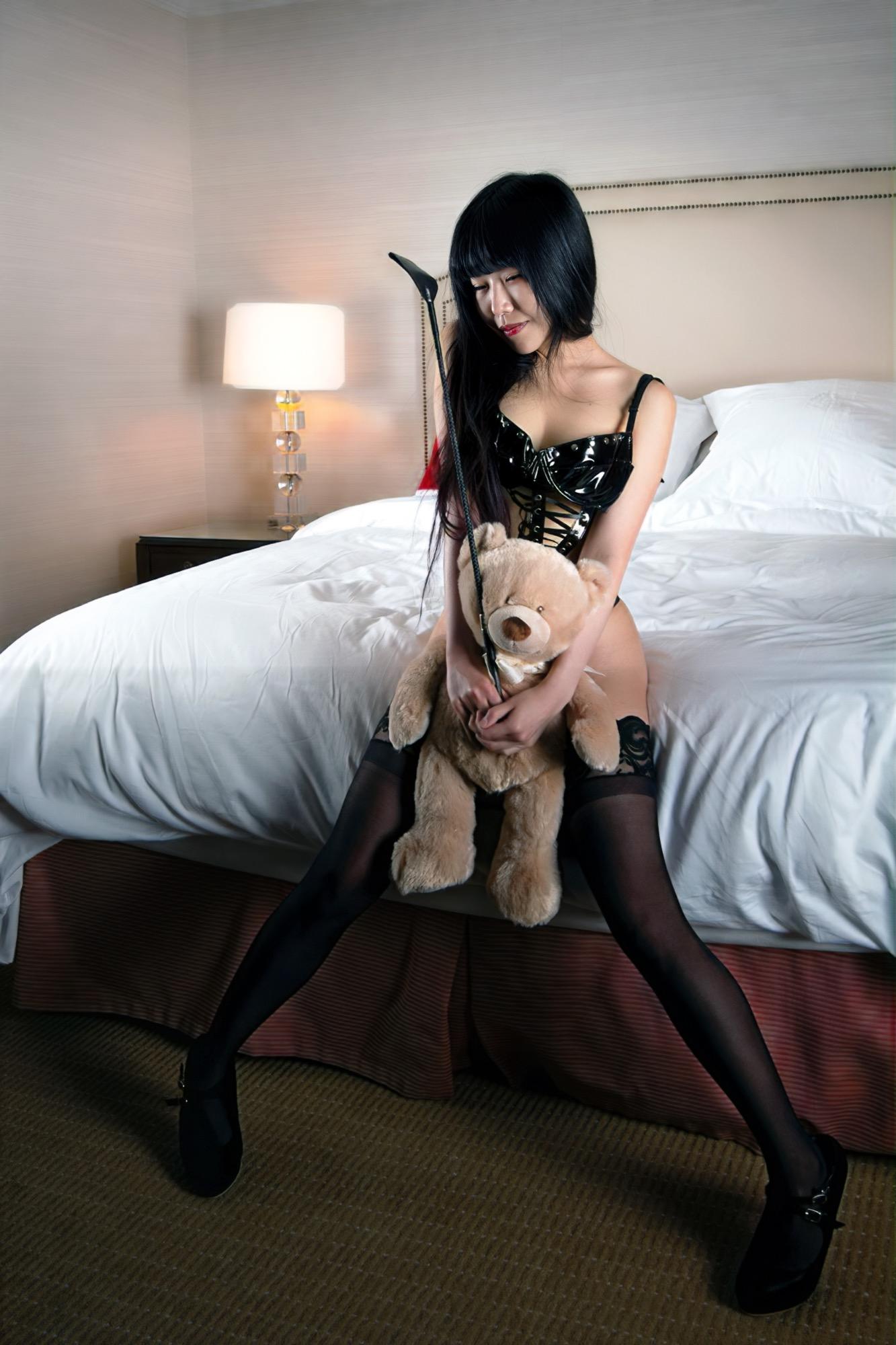 A Woman And Her Teddy Bear - Aurora Pictura (Michael) & Miyu Ukiyo Image 6