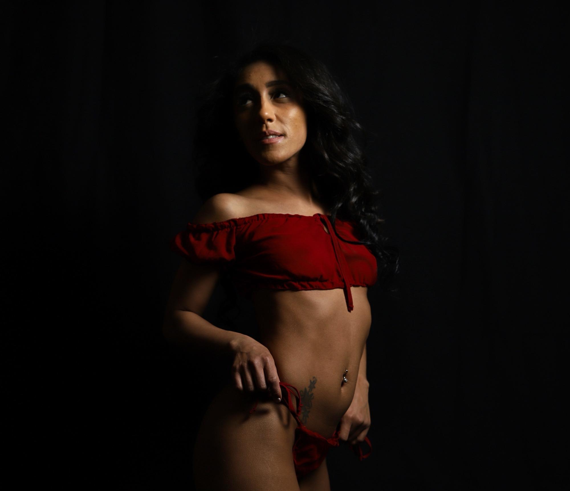 Beauty In The Darkness - Quentin Foley & Jacqueline Valencia Image 5