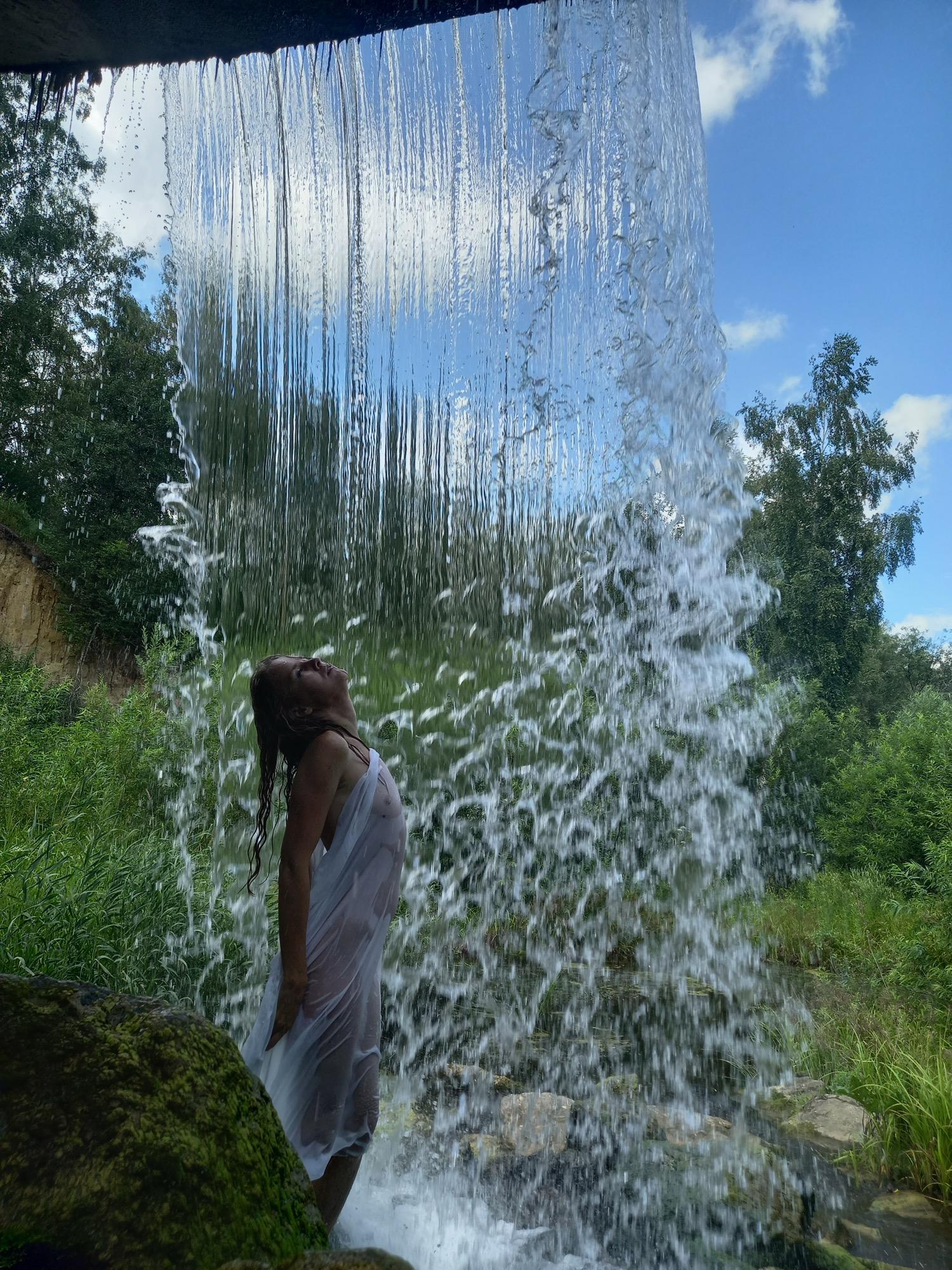 Boudoir By The Waterfall - Anastasiya Image 3