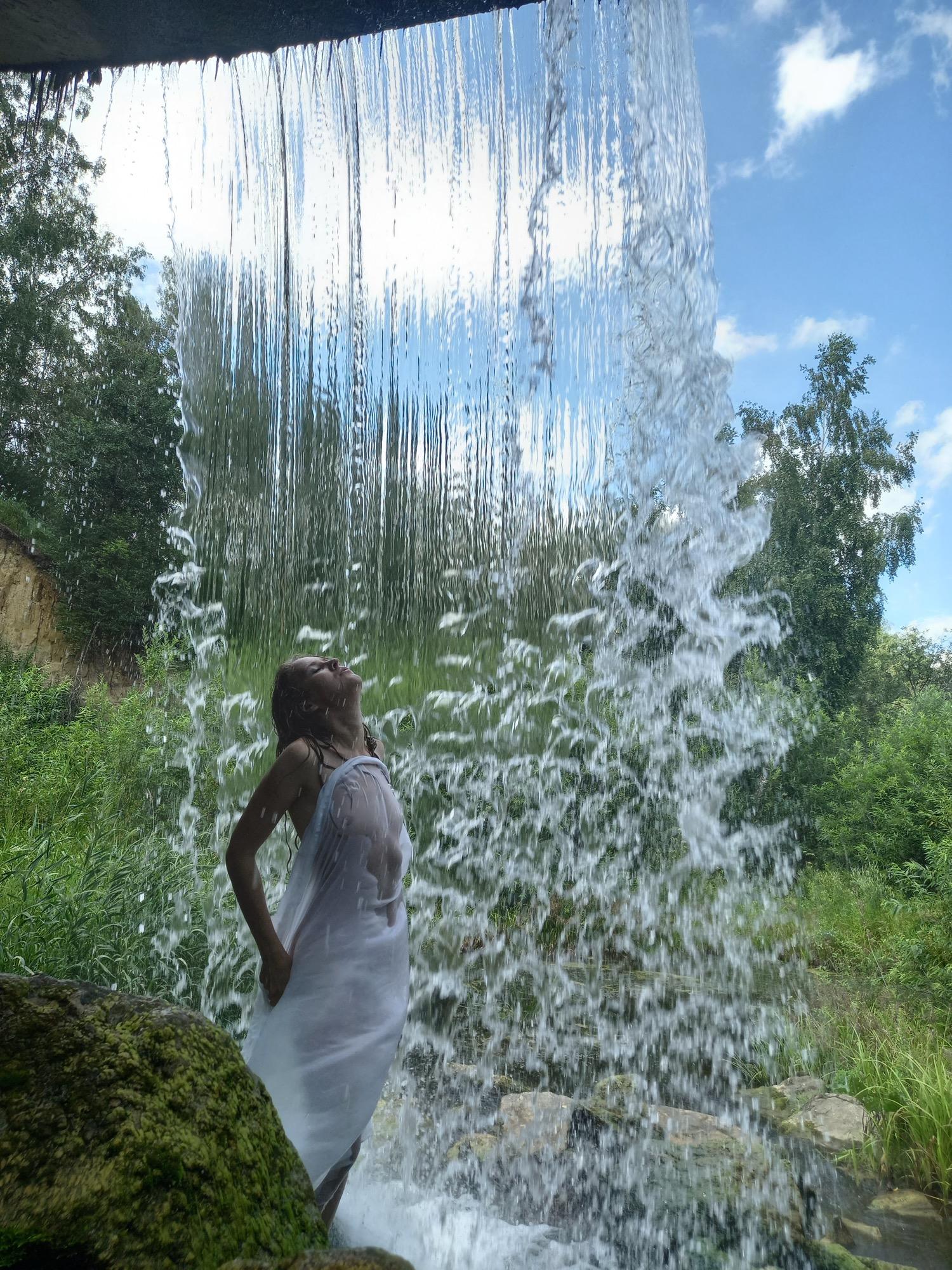 Boudoir By The Waterfall - Anastasiya Image 5