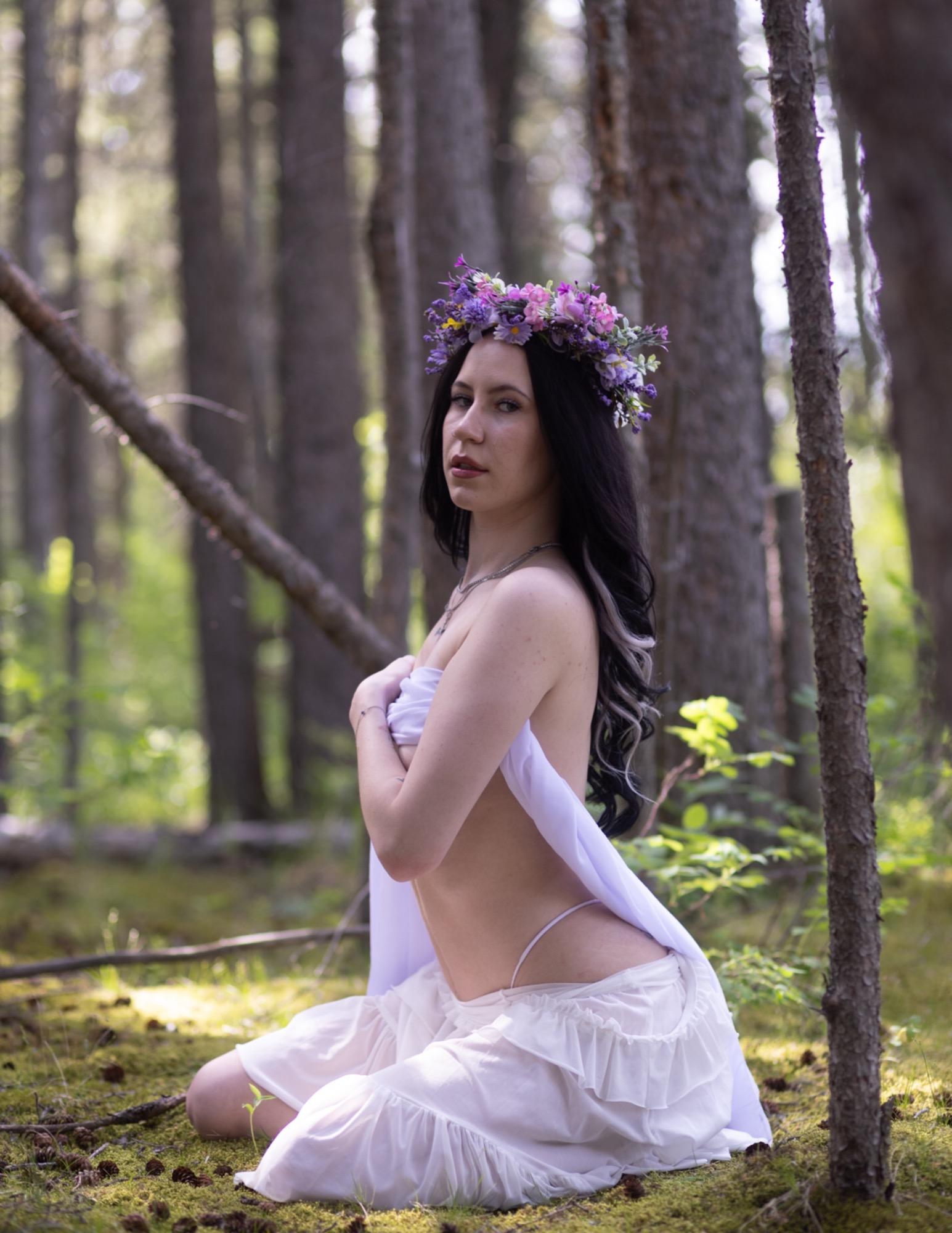 Midsummer Nature Boudoir - Andres Cardenas & Kiki Kash Image 6